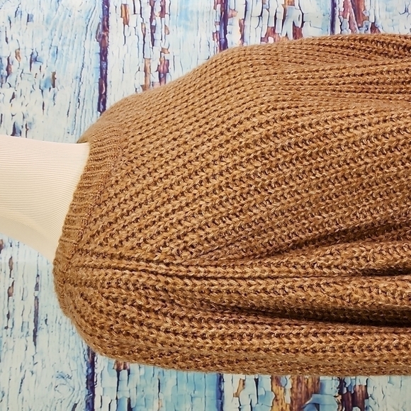 𝅺KYE Mi oversized sweater size L - Picture 2 of 8